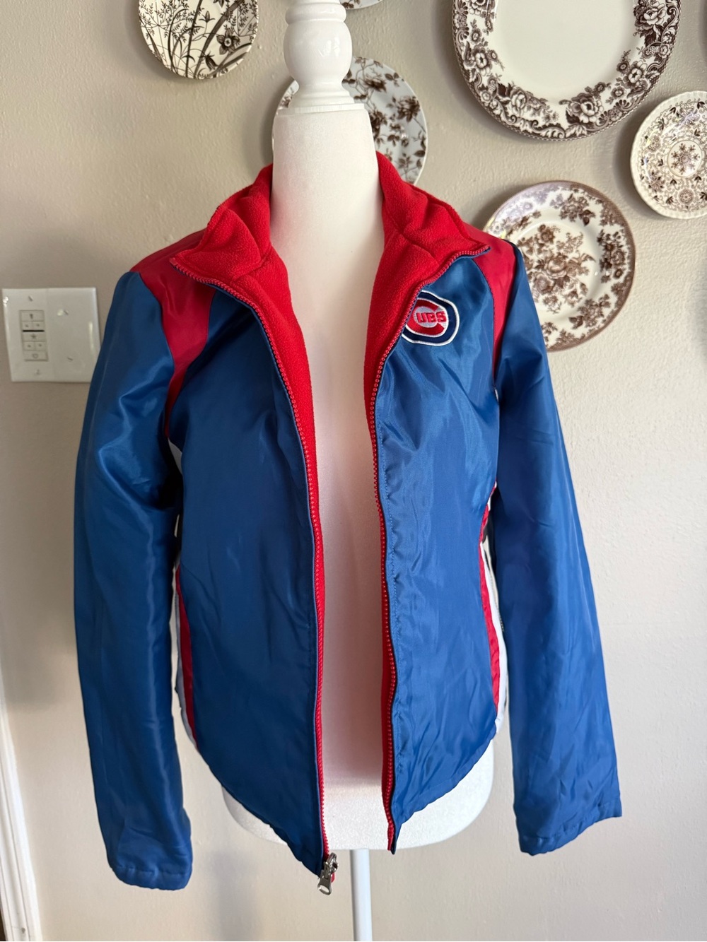 Reversible Chicago Cubs Windbreaker Jacket